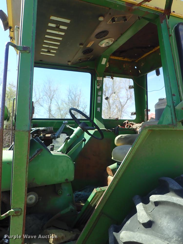 image for item DF1123 1967 John Deere 4020 tractor