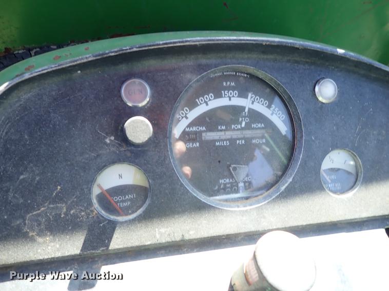 image for item DF1123 1967 John Deere 4020 tractor