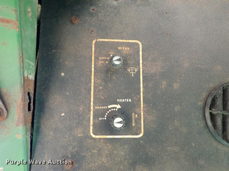 image for item DF1123 1967 John Deere 4020 tractor