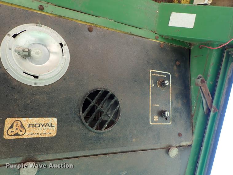 image for item DF1123 1967 John Deere 4020 tractor