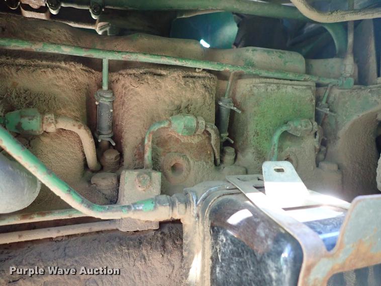 image for item DF1123 1967 John Deere 4020 tractor