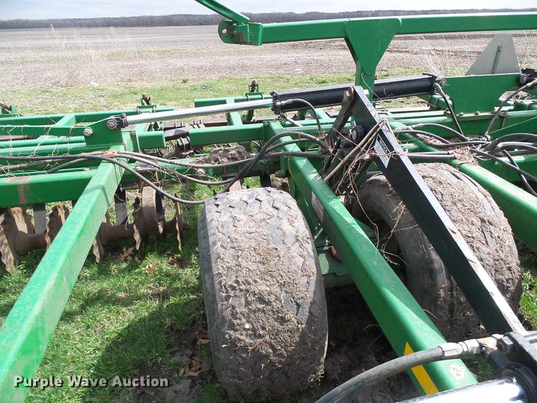 image for item DF7201 2006 Great Plains Turbo Till 4000TT vertical tillage