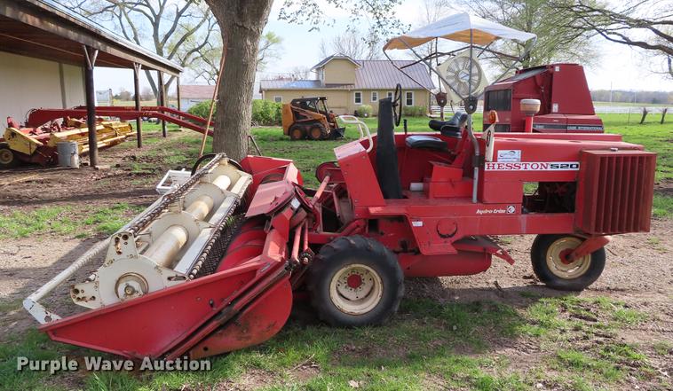 image for item DF7794 Hesston 520 windrower