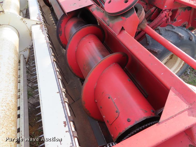 image for item DF7794 Hesston 520 windrower