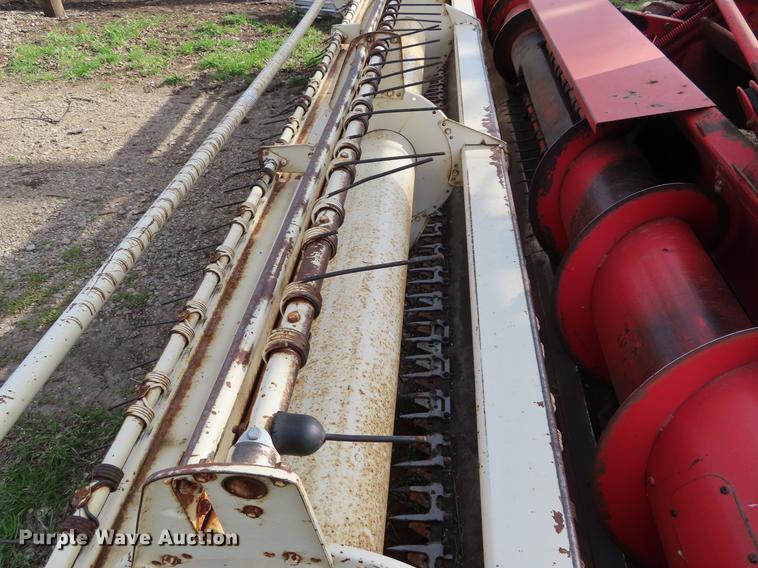 image for item DF7794 Hesston 520 windrower