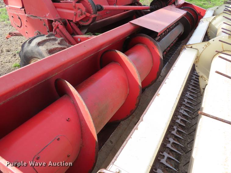 image for item DF7794 Hesston 520 windrower
