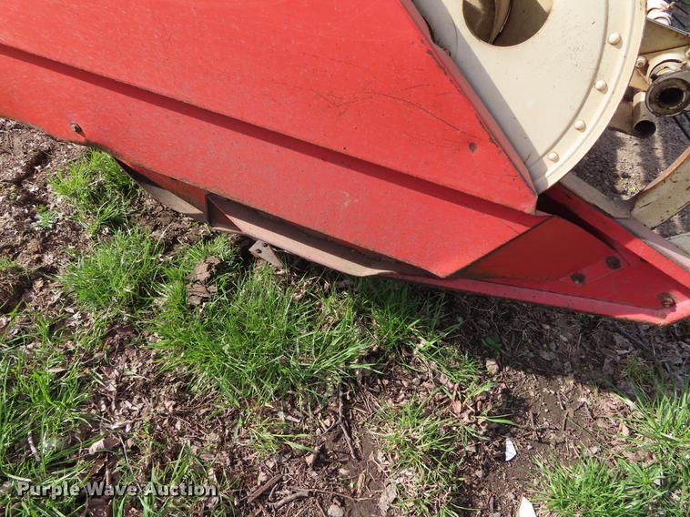 image for item DF7794 Hesston 520 windrower