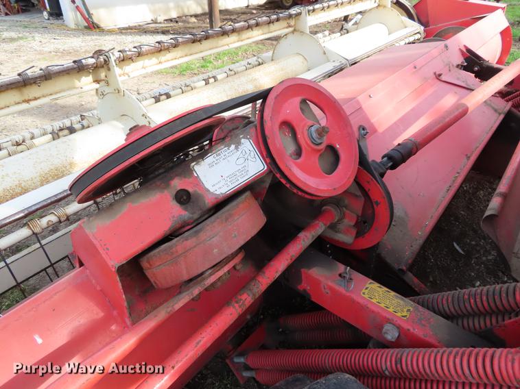 image for item DF7794 Hesston 520 windrower