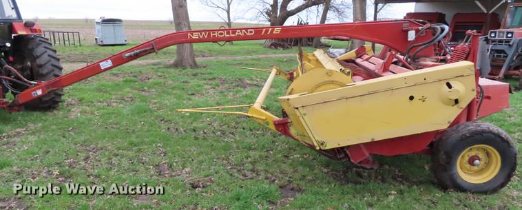 image for item DF7795 1994 New Holland 116 windrower