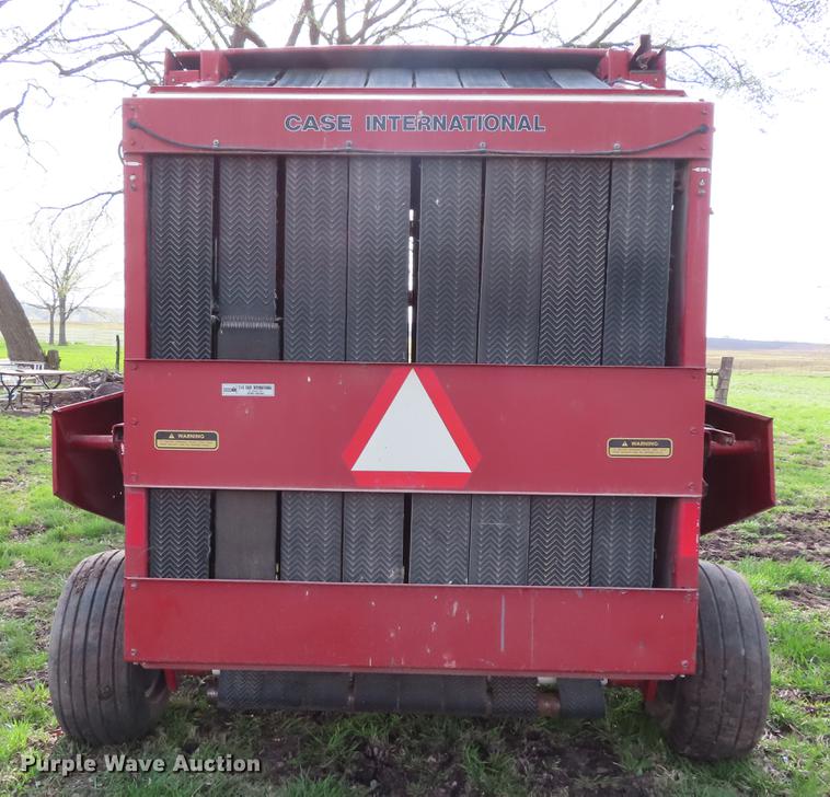 image for item DF7798 1992 Case IH 8460 round baler