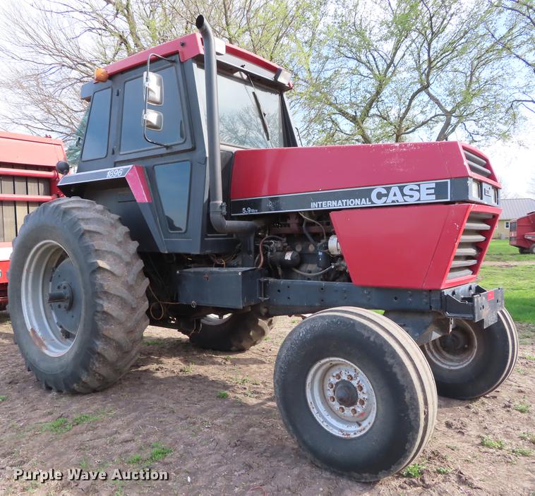 image for item DF7805 1984 Case IH 1896 tractor