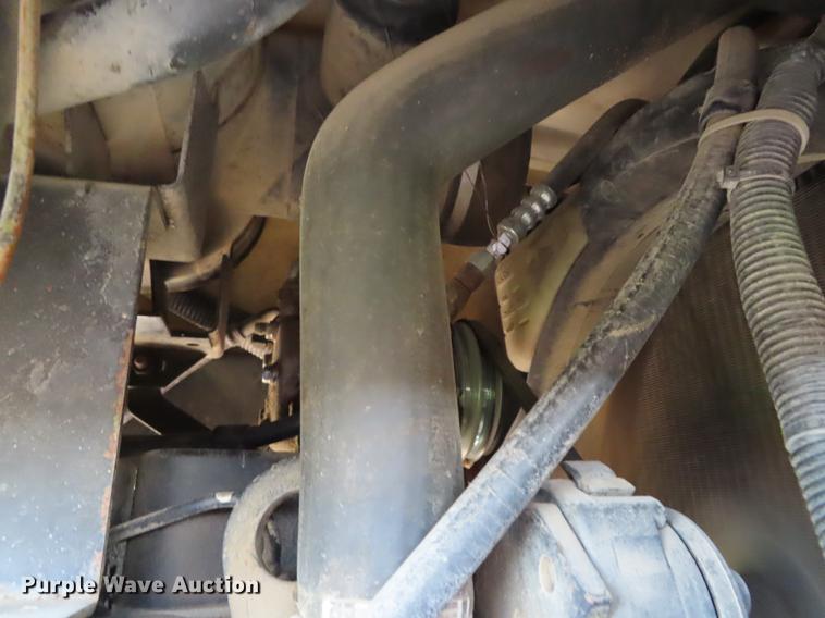 image for item DF7805 1984 Case IH 1896 tractor