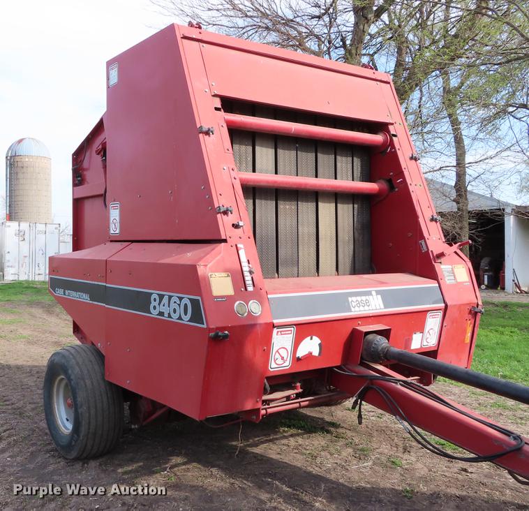 image for item DF7806 1989 Case IH 8460 round baler