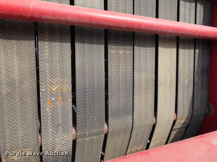 image for item DF7806 1989 Case IH 8460 round baler