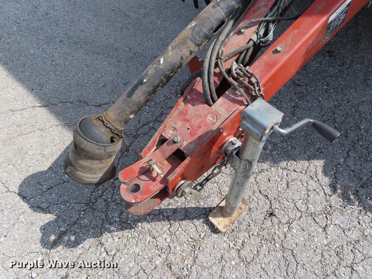 image for item DF7814 Hesston 745 round baler