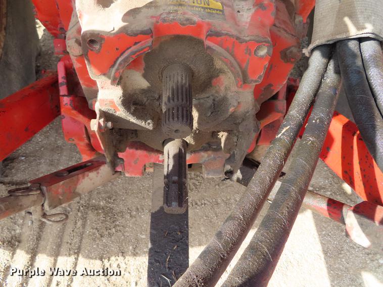 image for item DF7818 1978 International 886 tractor