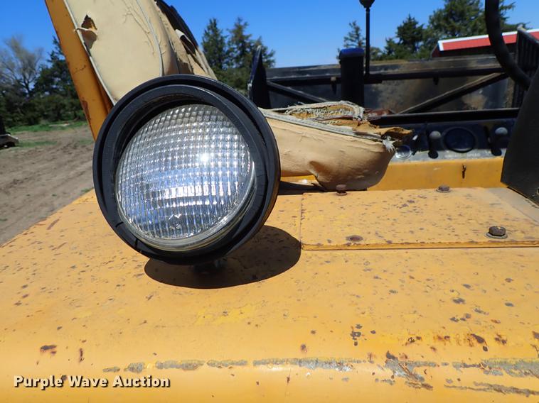 image for item DF8767 Hyster single drum roller