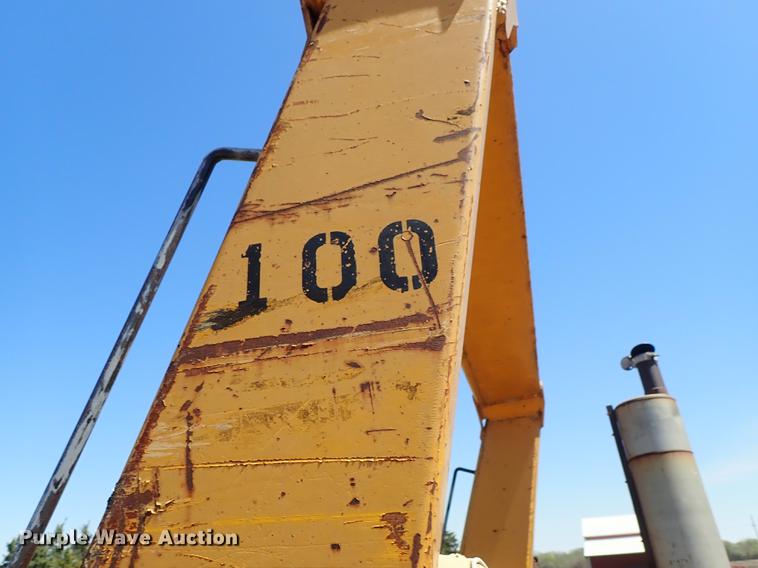 image for item DF8767 Hyster single drum roller