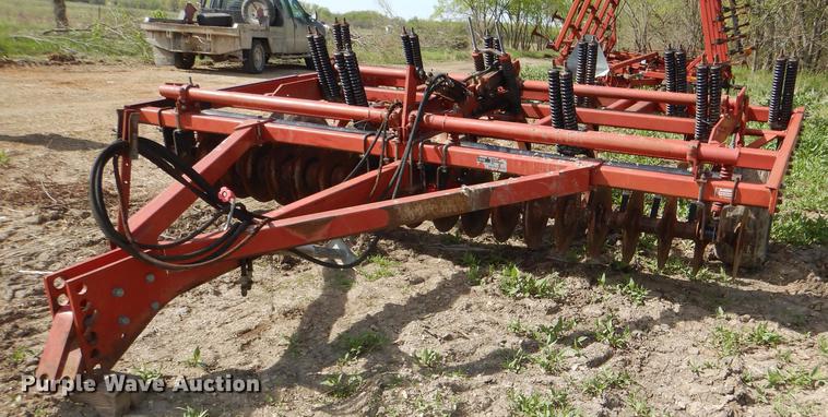 image for item DG0974 Case 6500 Conser-Till chisel