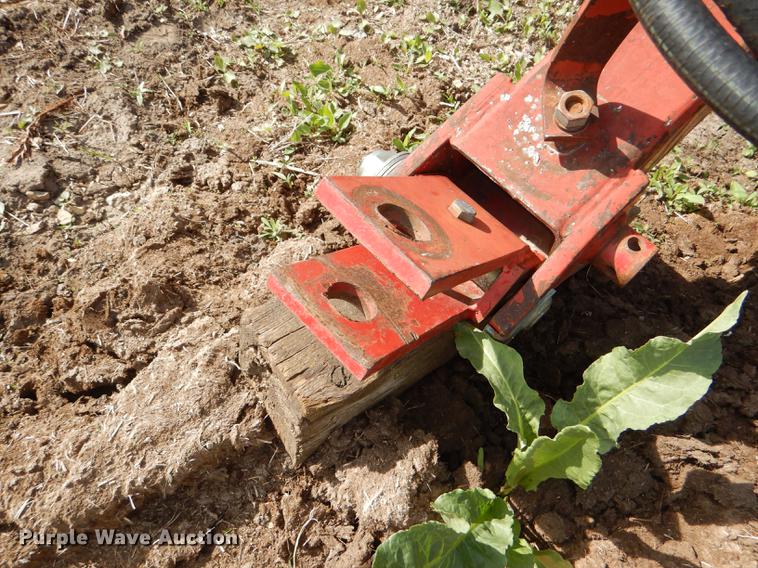 image for item DG0975 Case IH 5800/4300 cultivator