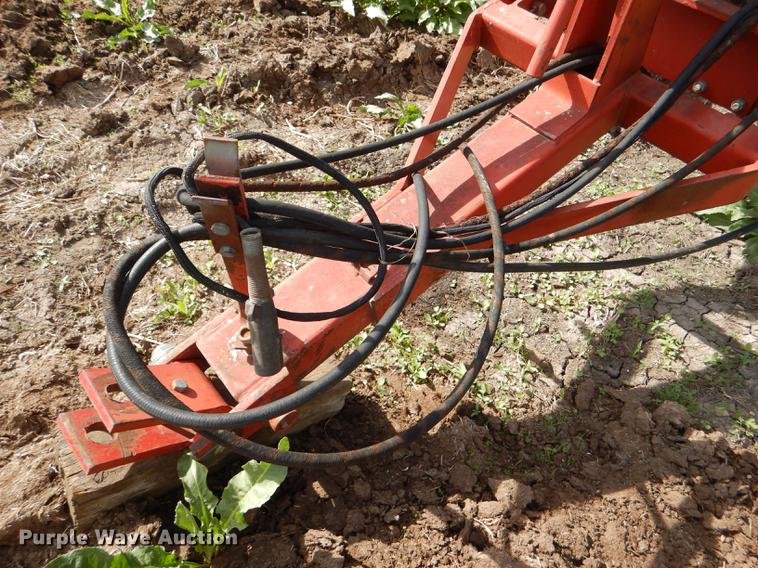 image for item DG0975 Case IH 5800/4300 cultivator