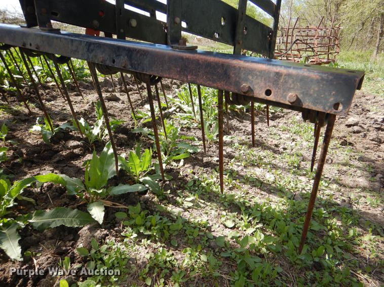 image for item DG0975 Case IH 5800/4300 cultivator