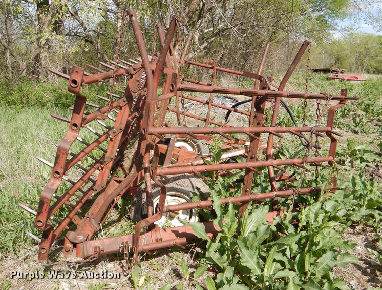 image for item DG0978 International harrow