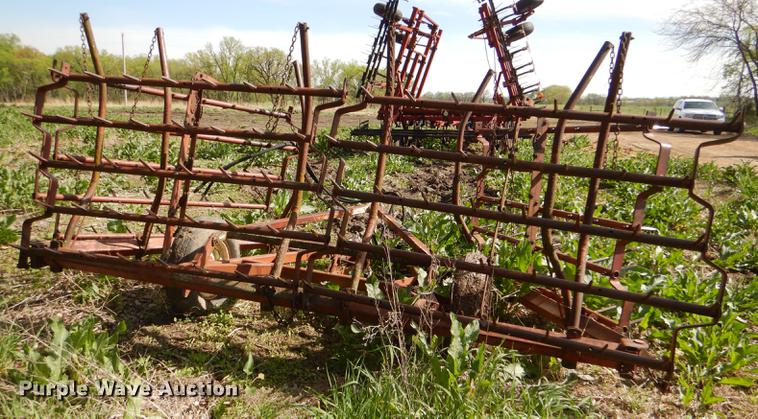 image for item DG0978 International harrow