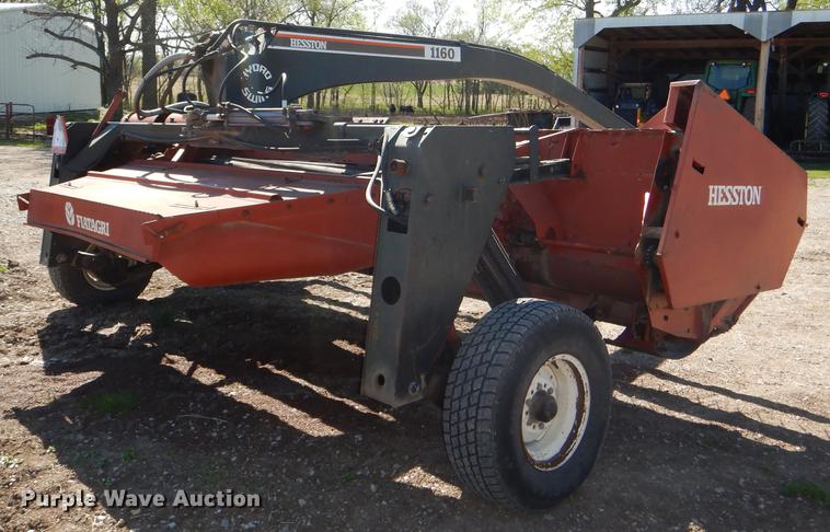 image for item DG1003 1995 Hesston 1160 Hydroswing windrower