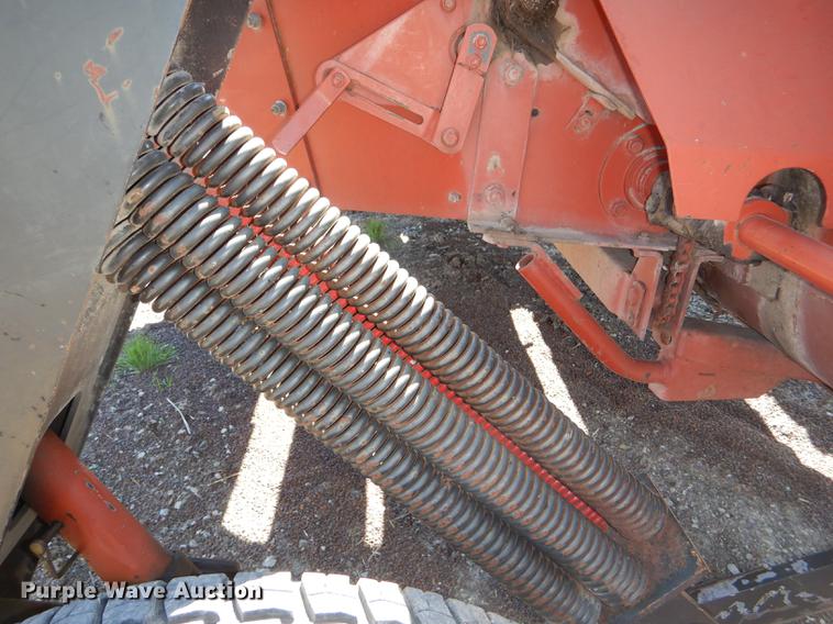 image for item DG1003 1995 Hesston 1160 Hydroswing windrower