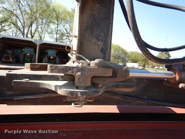 image for item DG1003 1995 Hesston 1160 Hydroswing windrower