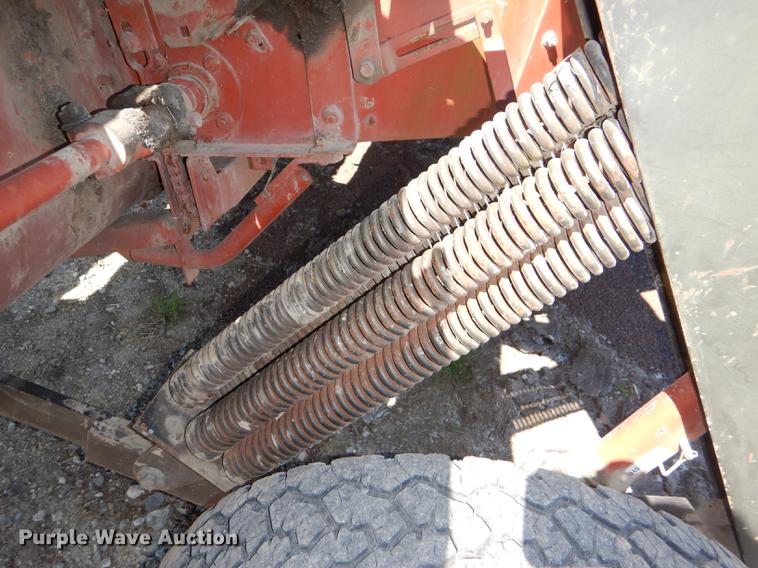 image for item DG1003 1995 Hesston 1160 Hydroswing windrower