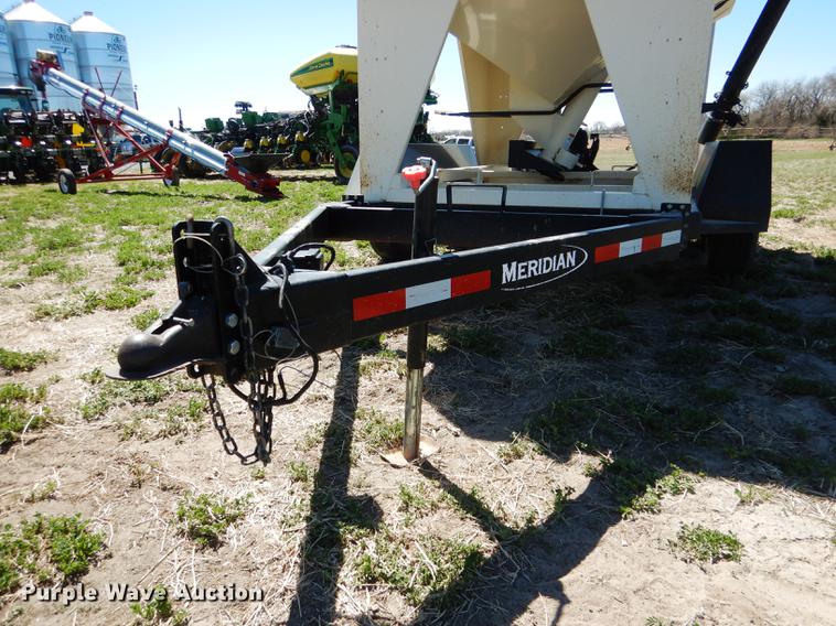 image for item DG5762 2008 Meridian 220 seed tender