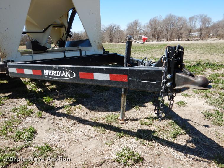 image for item DG5762 2008 Meridian 220 seed tender