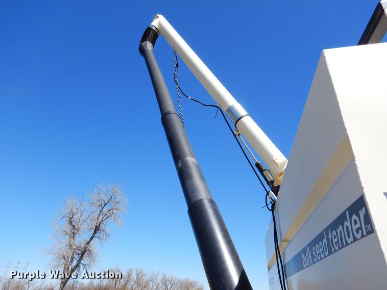 image for item DG5762 2008 Meridian 220 seed tender