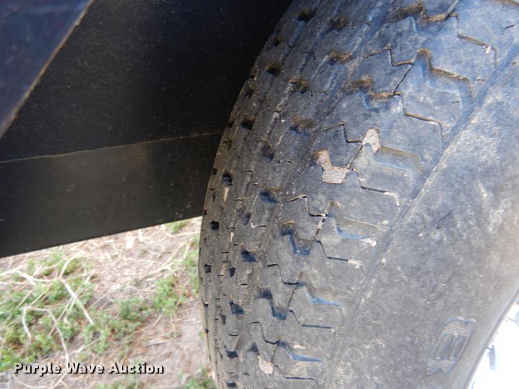 image for item DG5762 2008 Meridian 220 seed tender