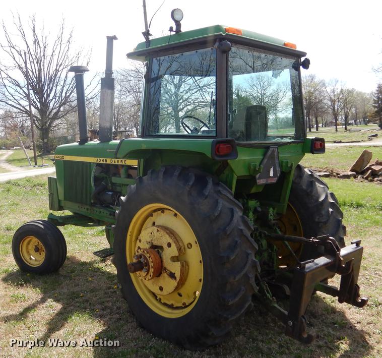 image for item DY9798 1974 John Deere 4430 tractor