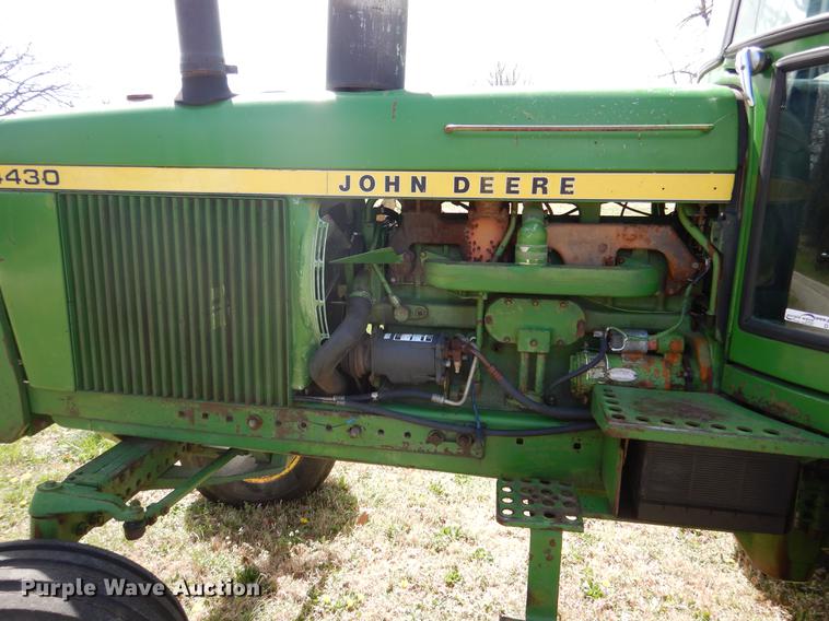 image for item DY9798 1974 John Deere 4430 tractor