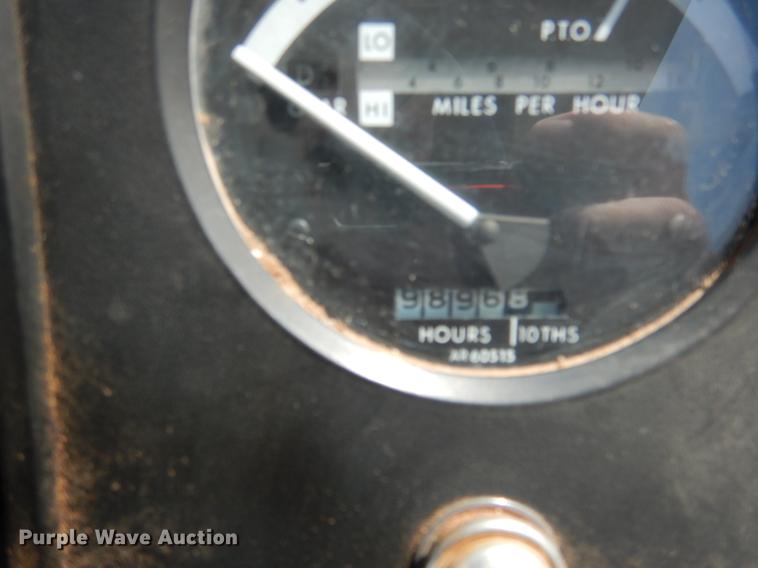 image for item DY9798 1974 John Deere 4430 tractor