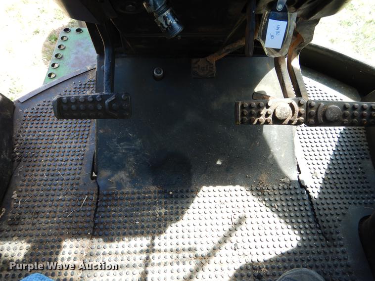 image for item DY9798 1974 John Deere 4430 tractor