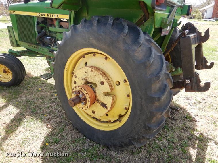 image for item DY9798 1974 John Deere 4430 tractor