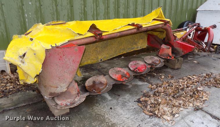 image for item DZ9679 New Holland 462 disc mower