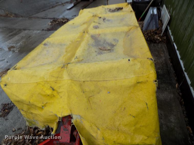 image for item DZ9679 New Holland 462 disc mower