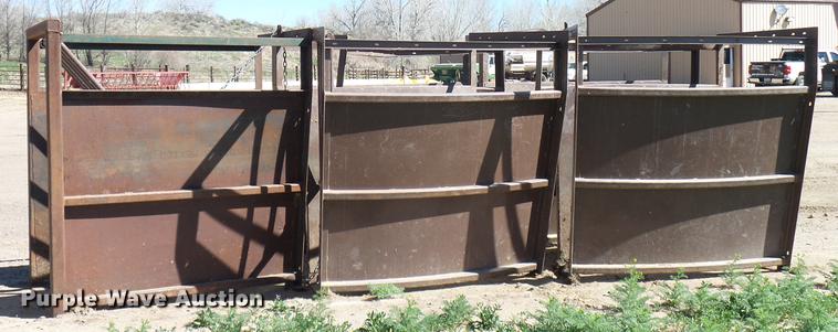 image for item EP9605 Livestock alley way