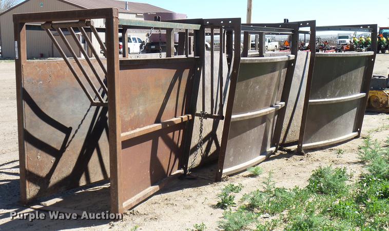 image for item EP9605 Livestock alley way