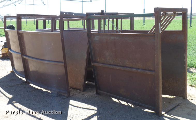 image for item EP9605 Livestock alley way