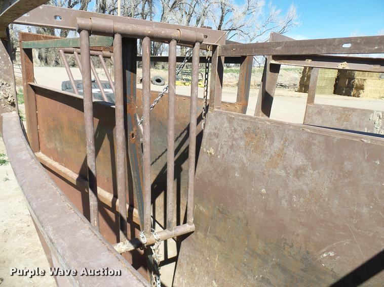 image for item EP9605 Livestock alley way