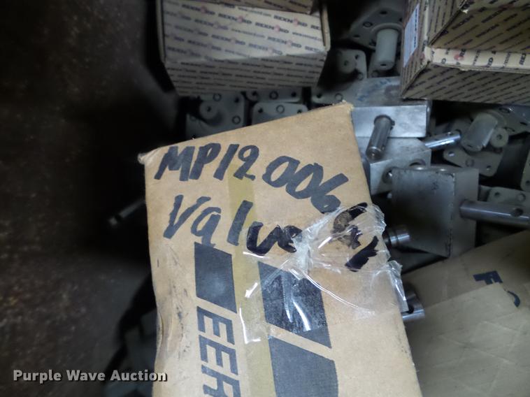 image for item EW9971 Equipment parts