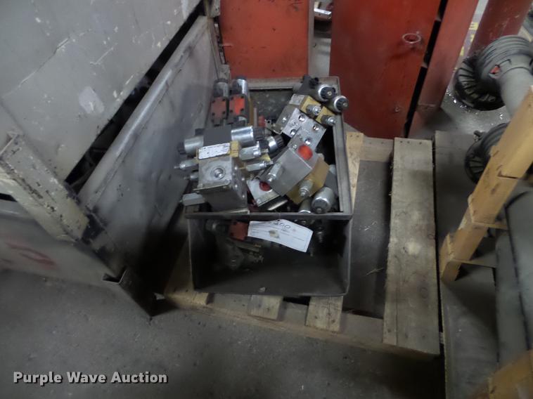 image for item EW9971 Equipment parts