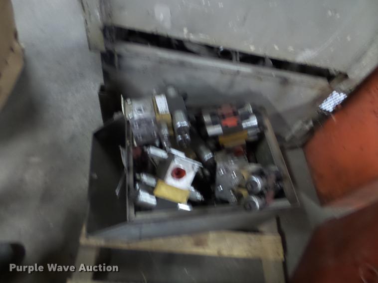 image for item EW9971 Equipment parts